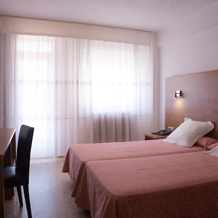Eco Avenida & Parking Hotel *