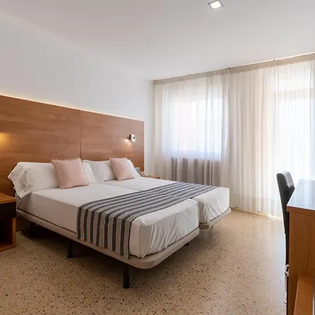 Hotel Eco Avenida & Parking